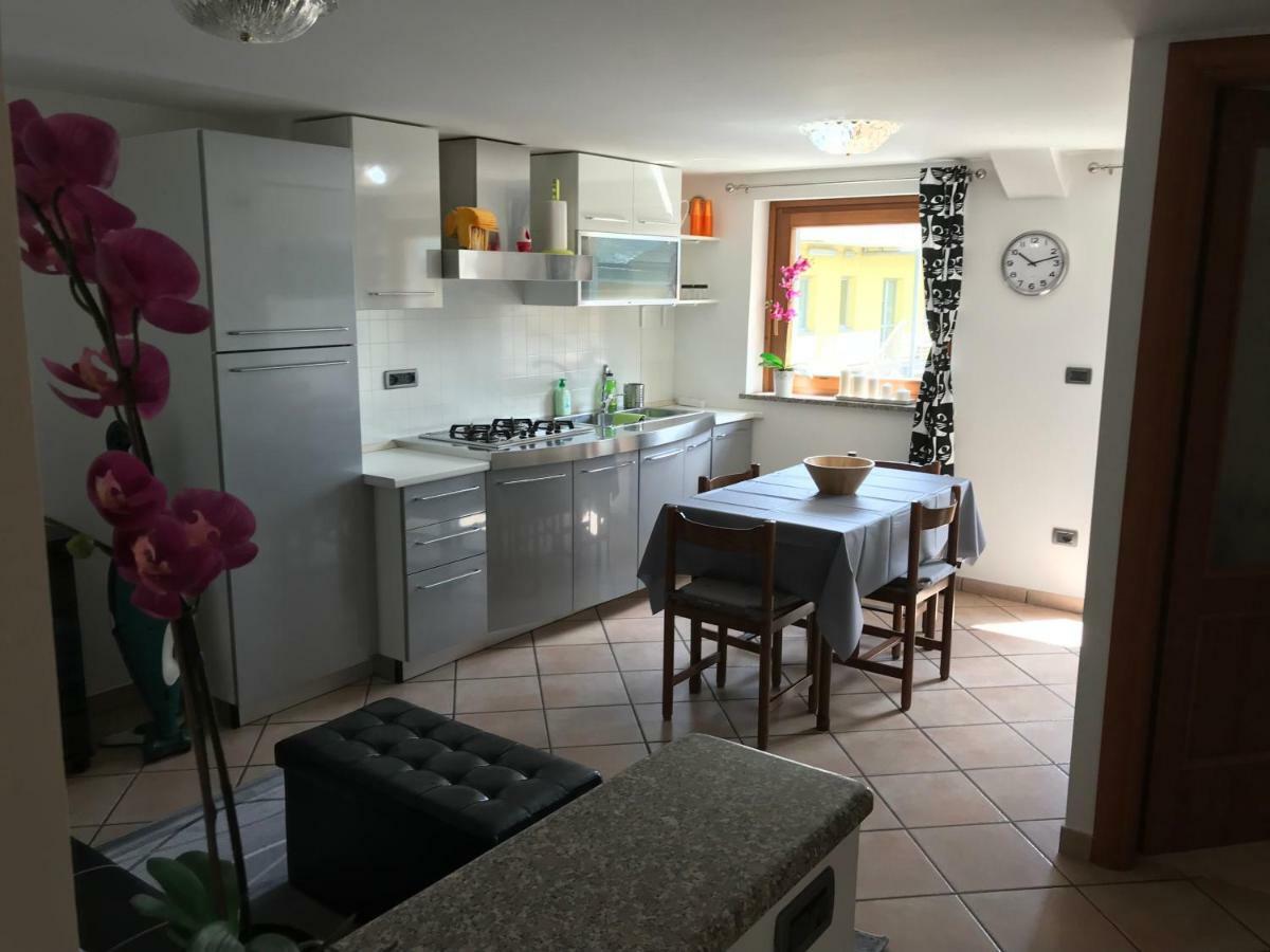 Casa Vacanze Nicoletta Aosta Buitenkant foto